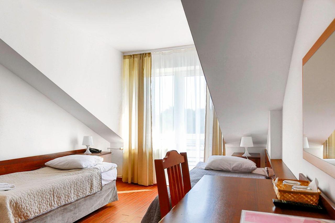 Jastrzębia Góra Osrodek Wypoczynkowy Balt-Tur Feel Well Resort מראה חיצוני תמונה